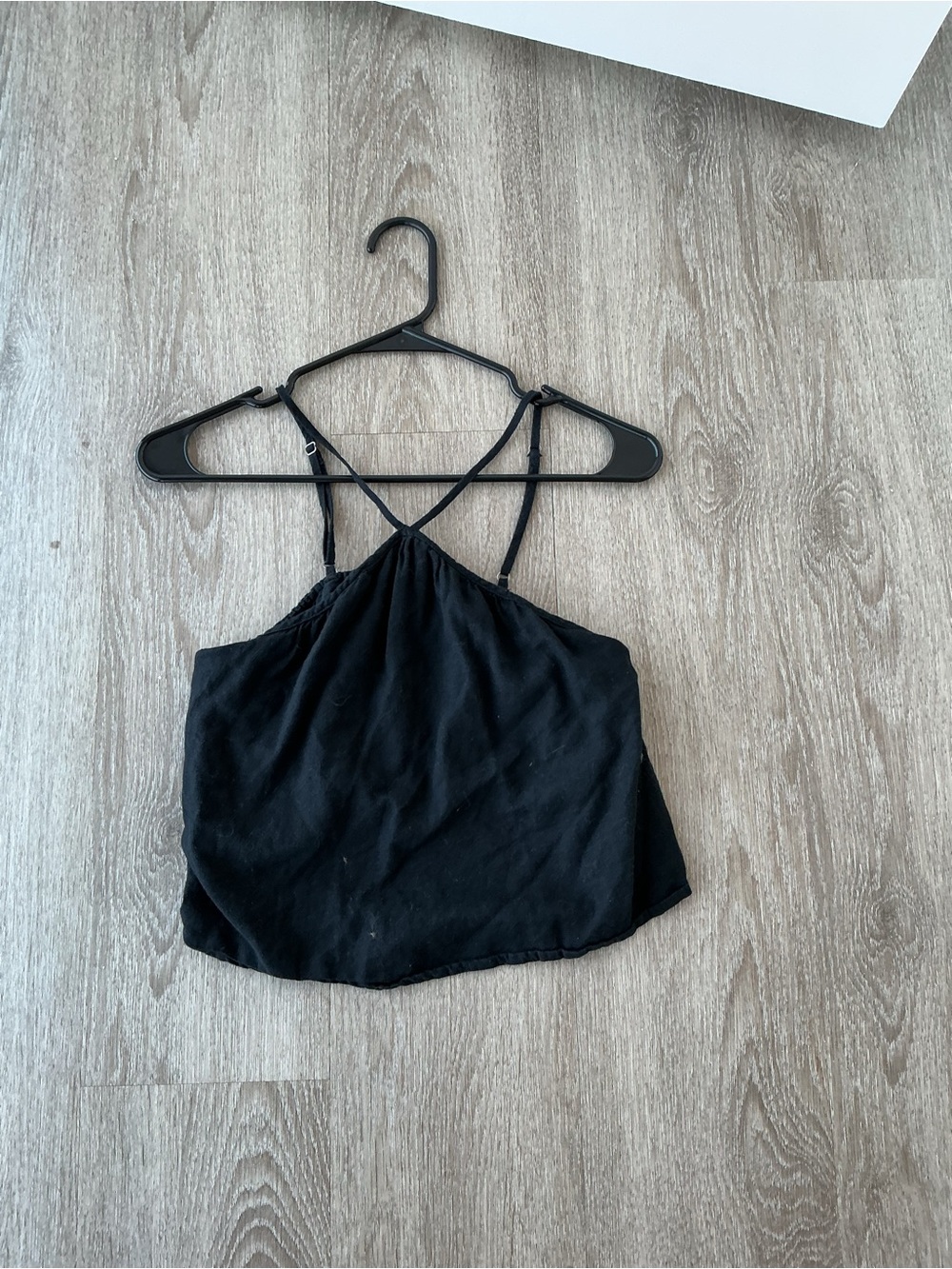 Abercrombie & Fitch Black Strappy halter Cropped Cami